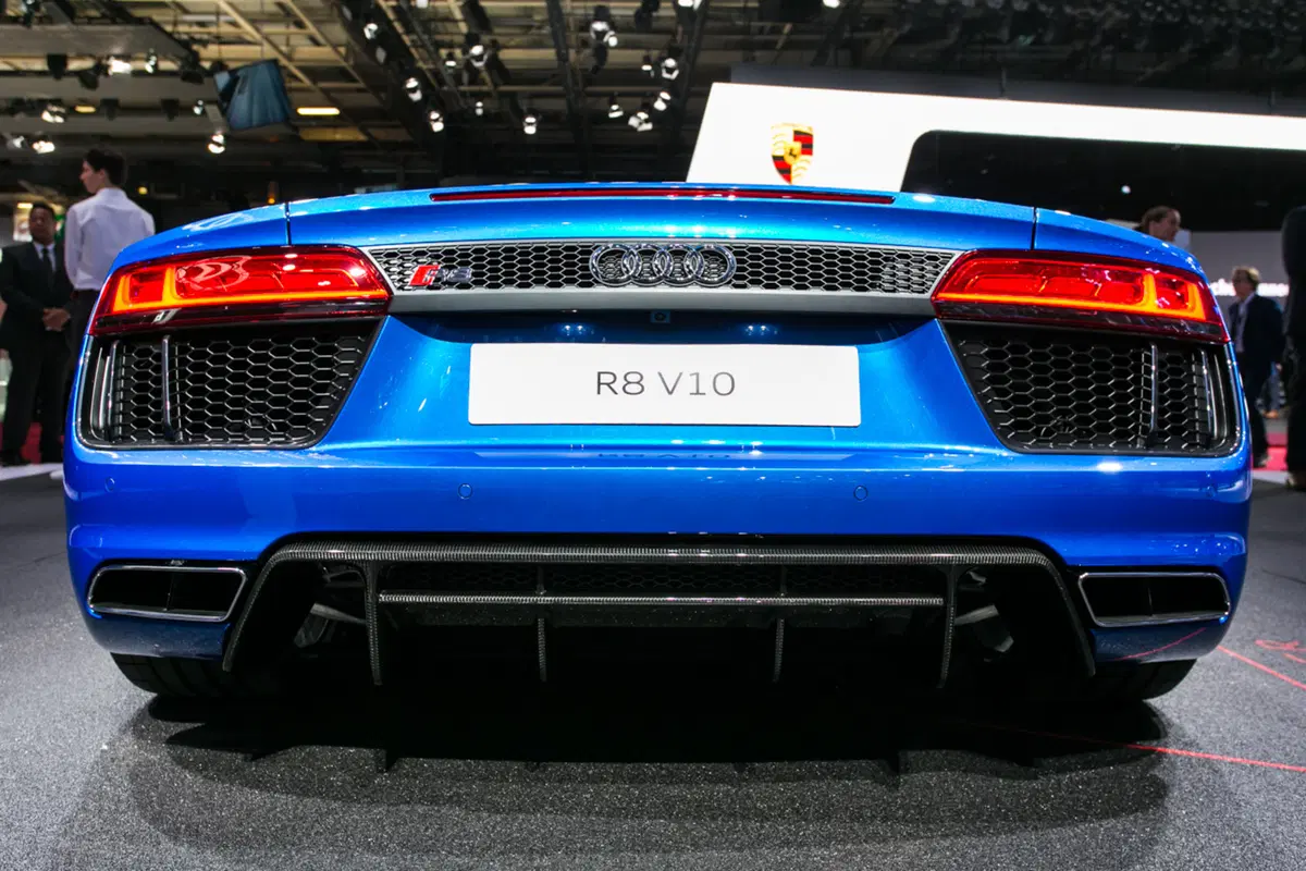 Audi al Salone di Parigi 2016 [Video] (39)