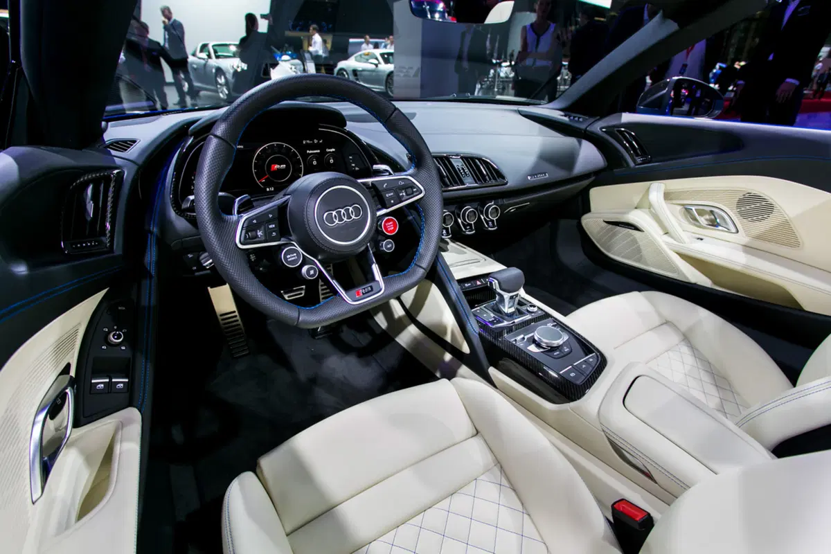 Audi al Salone di Parigi 2016 [Video] (40)