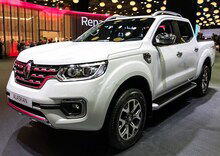 Salone di Parigi 2016: arriva il pick-up Renault Alaskan