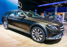 Mercedes Classe E All-Terrain al Salone di Parigi 2016