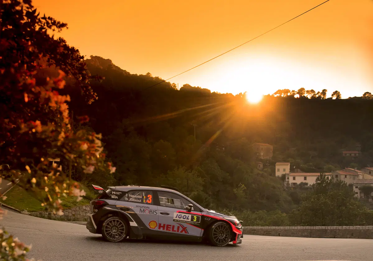 WRC16 Francia. Ogier e Ingrassia (VW) hanno scatenato l’inferno (6)