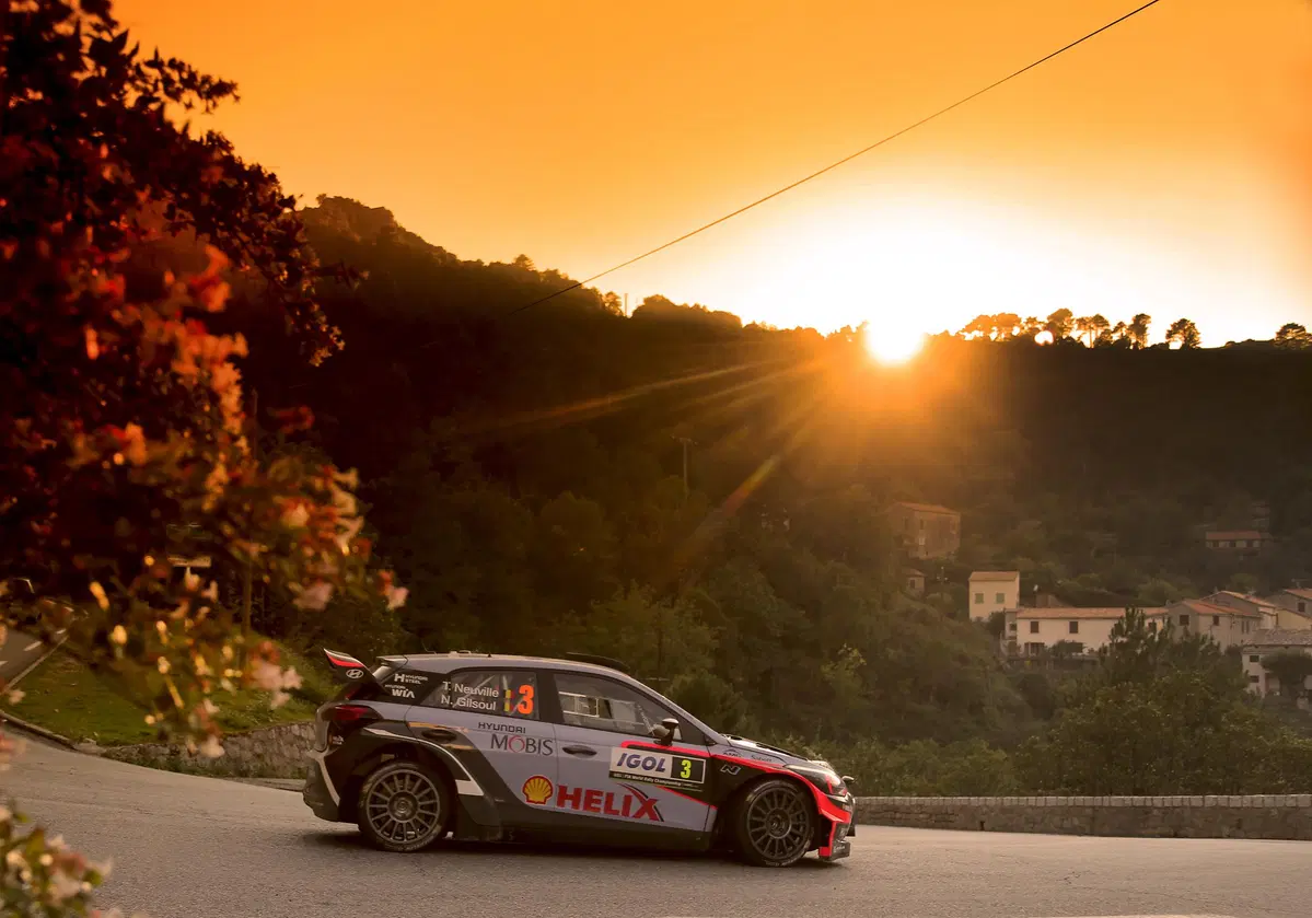 WRC16 Francia. Ogier e Ingrassia (VW) hanno scatenato l’inferno (13)