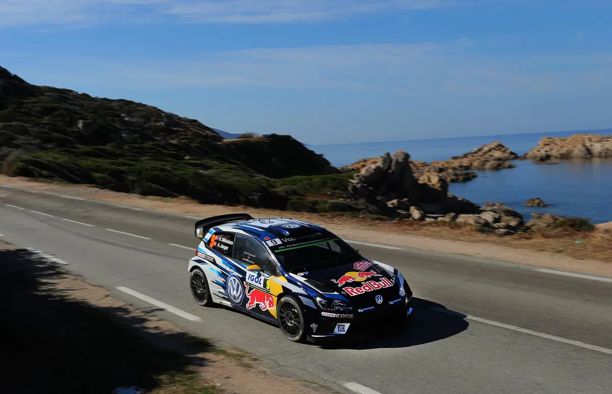 WRC16 Francia. Ogier e Ingrassia (VW) hanno scatenato l’inferno (16)