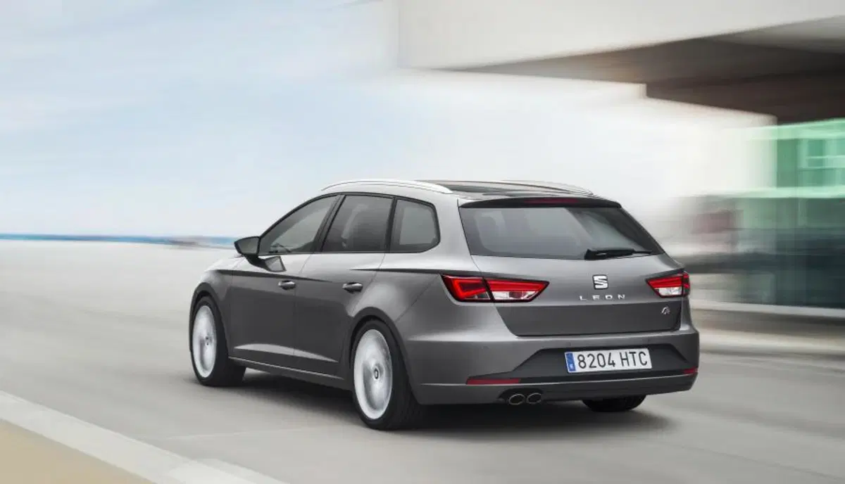 Quale comprare, Confronto: Seat Leon ST 1.6 TDI Vs Kia cee’d SW 1.6 CRDi (13)