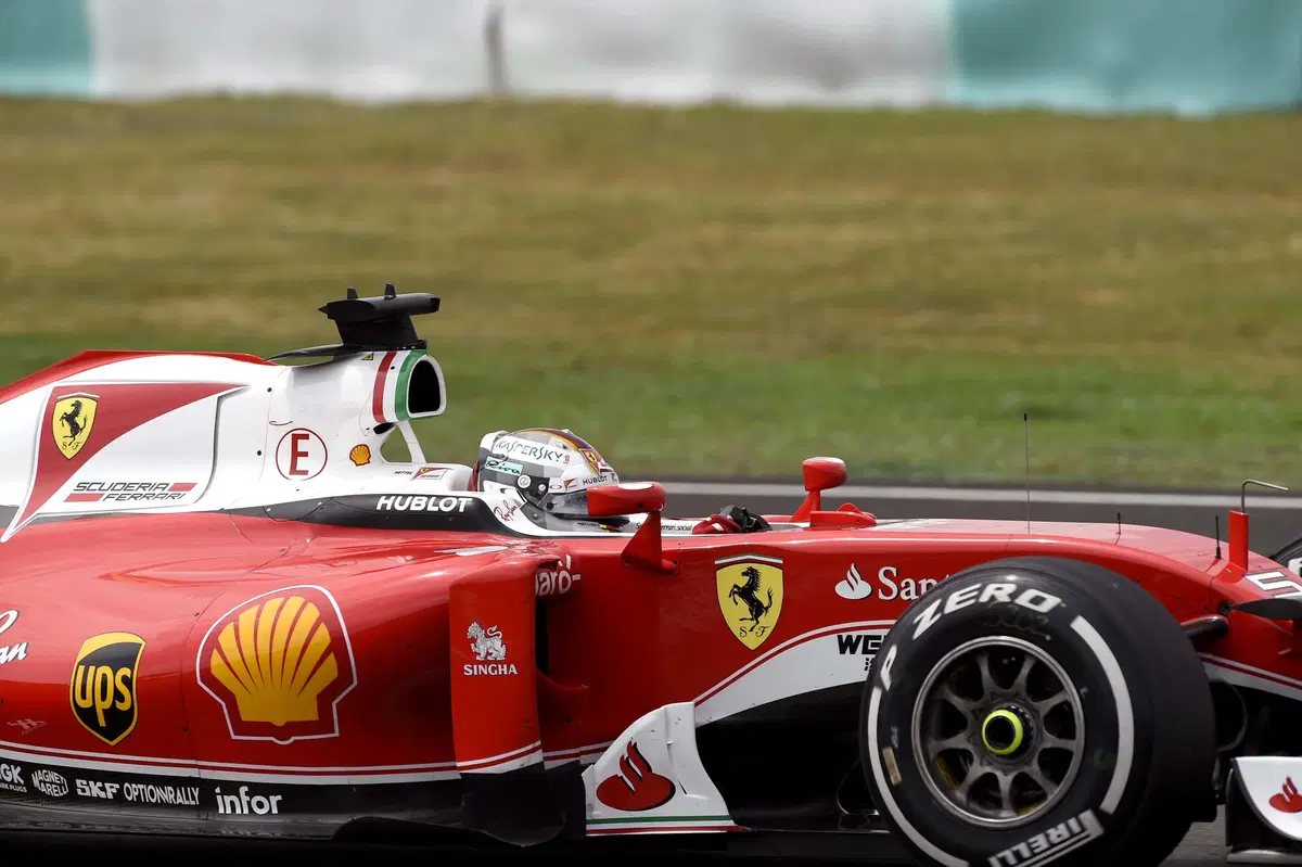F1, Gp Malesia 2016: pole per Hamilton (5)