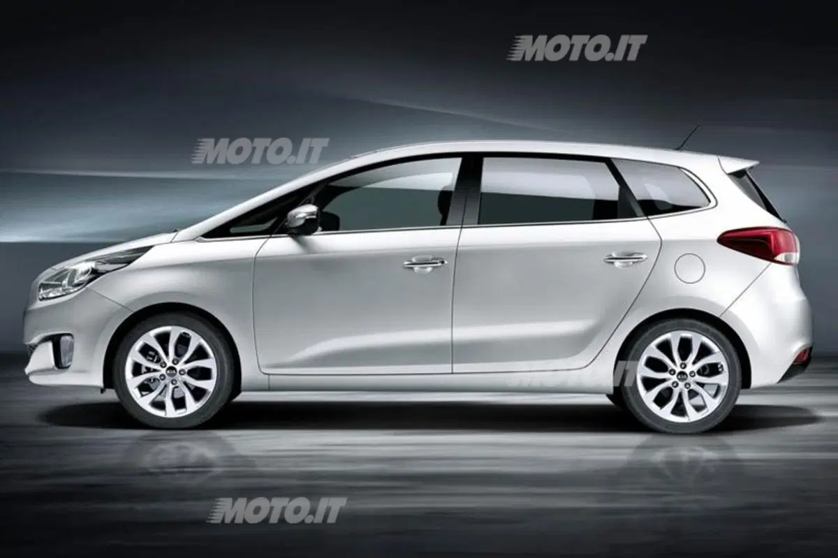 Nuova Kia Carens: prime immagini e informazioni ufficiali (3)