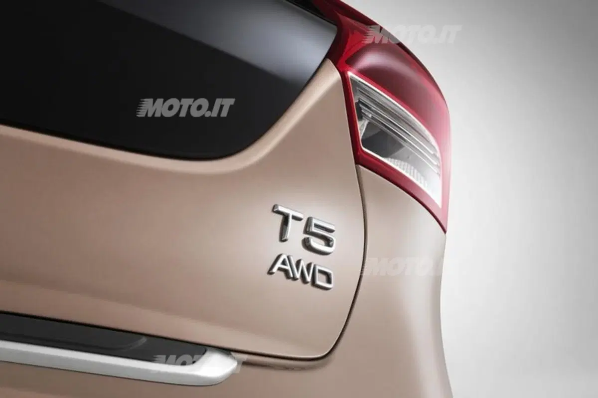 Volvo V40 Cross Country (23)