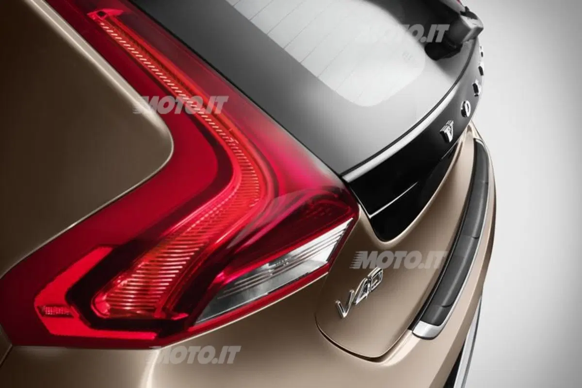 Volvo V40 Cross Country (29)