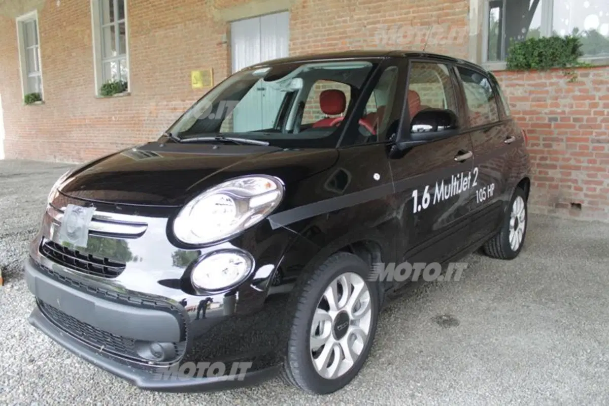 Fiat 500L: dal 2013 anche 500 XL Extralarge e con tante novità (13)