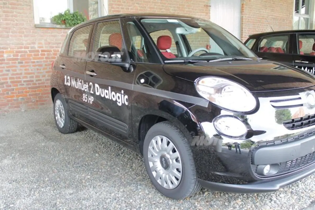 Fiat 500L: dal 2013 anche 500 XL Extralarge e con tante novità (15)
