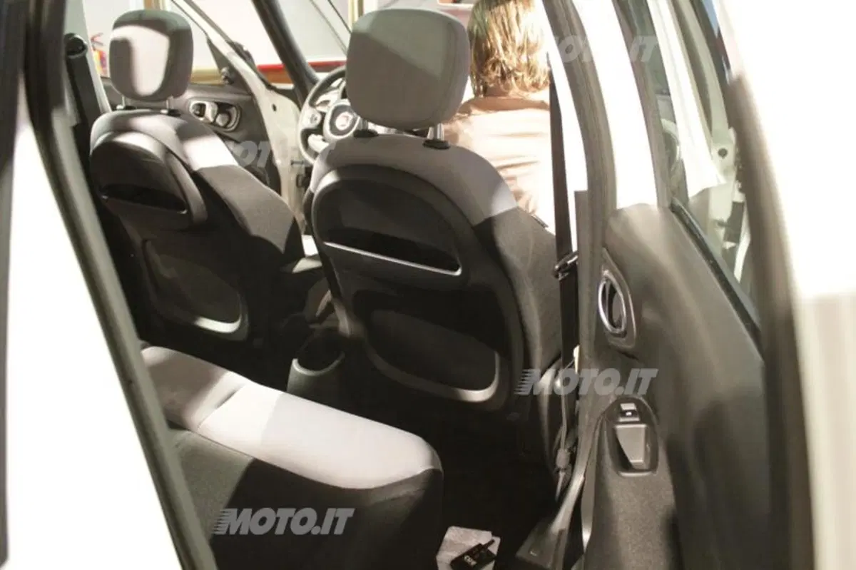 Fiat 500L: dal 2013 anche 500 XL Extralarge e con tante novità (27)