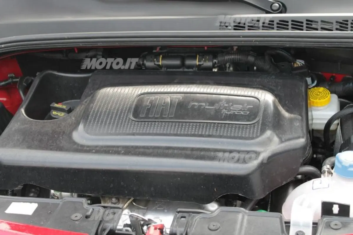 Fiat 500L: dal 2013 anche 500 XL Extralarge e con tante novità (41)
