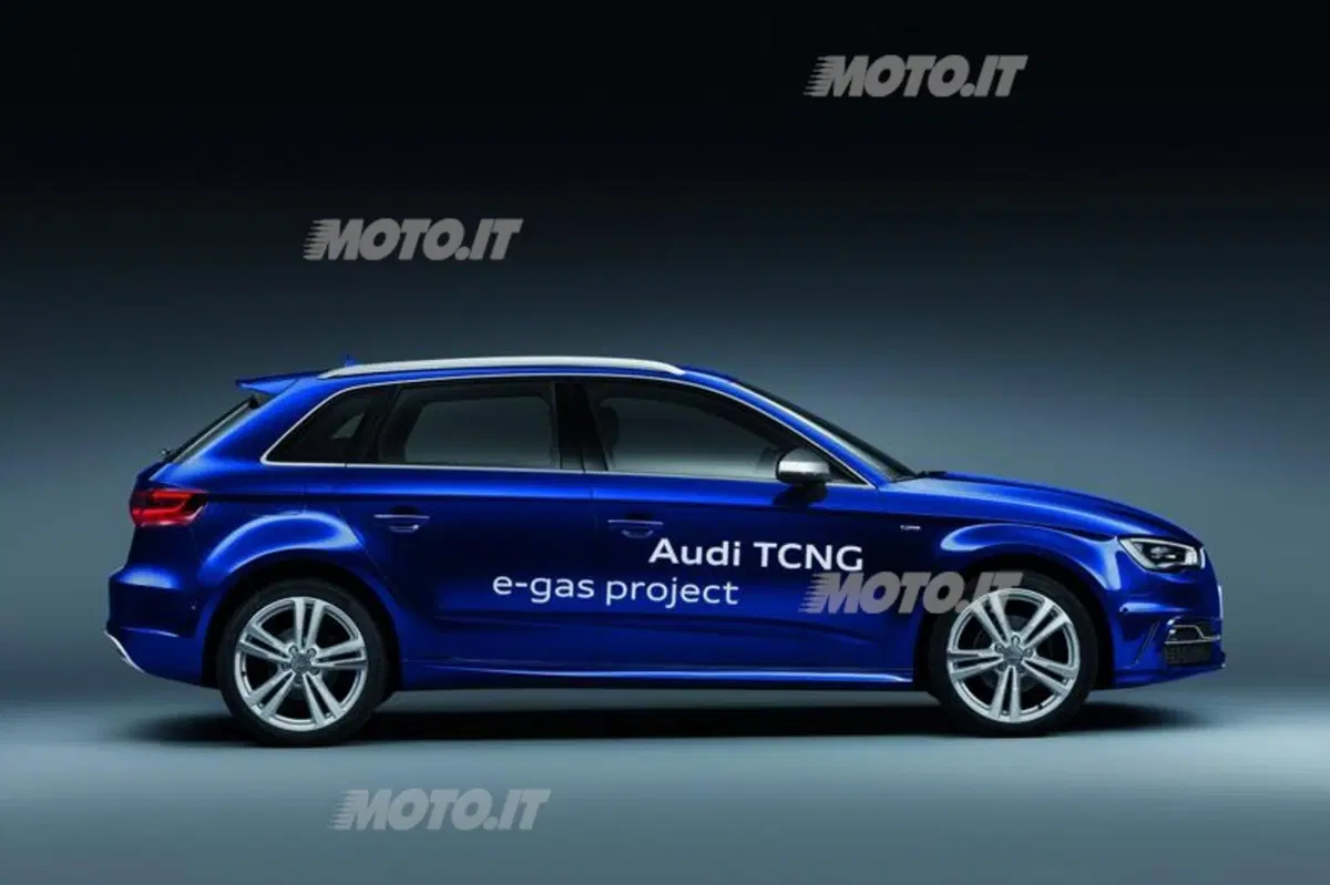 Audi A3 Sportback TCNG: a Parigi la variante a metano (3)