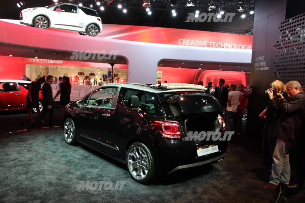 Salone di Parigi 2012 (100)