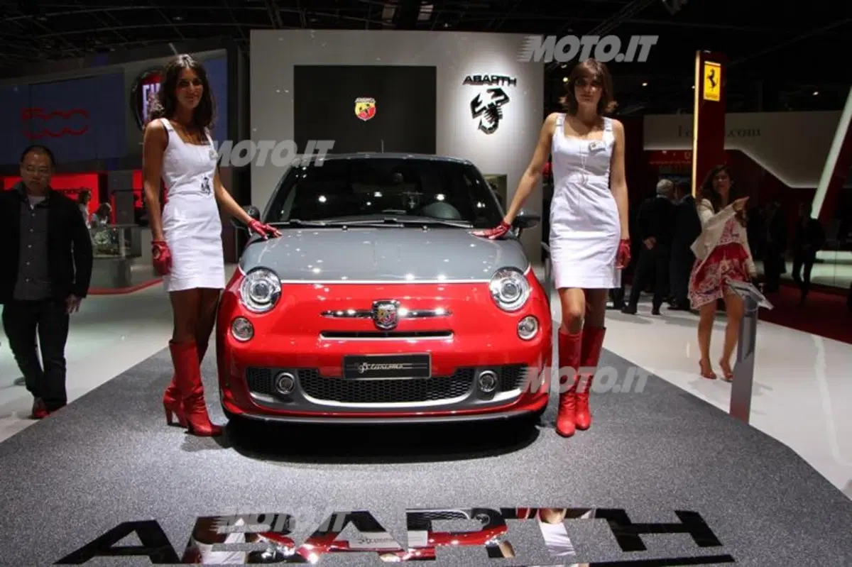 Abarth al Salone di Parigi 2012 (3)