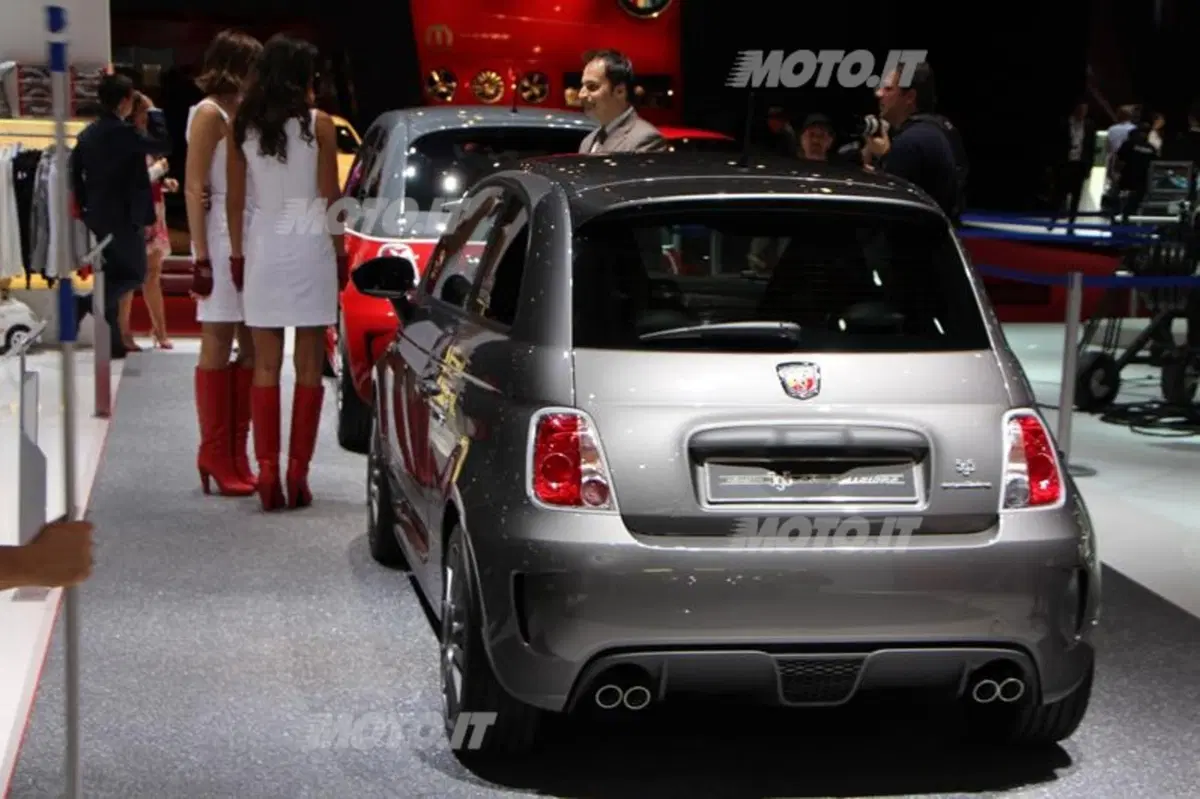 Abarth al Salone di Parigi 2012 (6)
