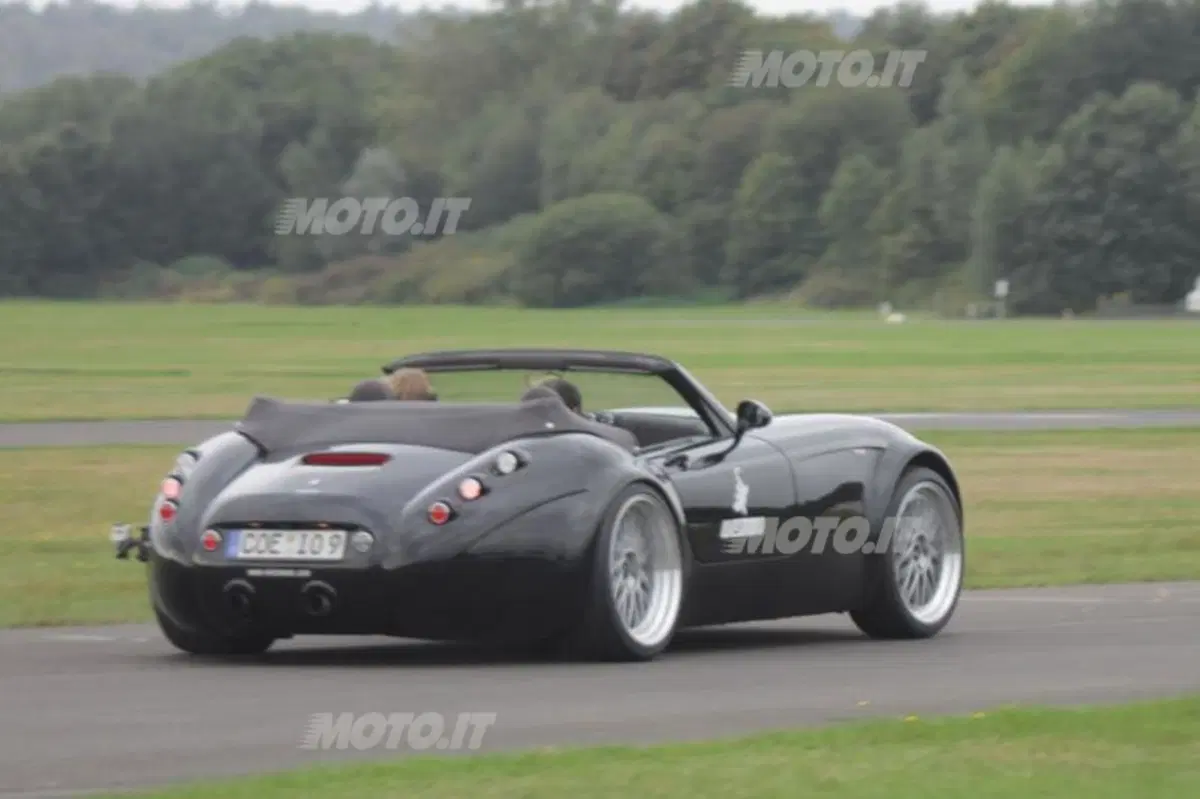 Wiesmann GT MF4-S (3)