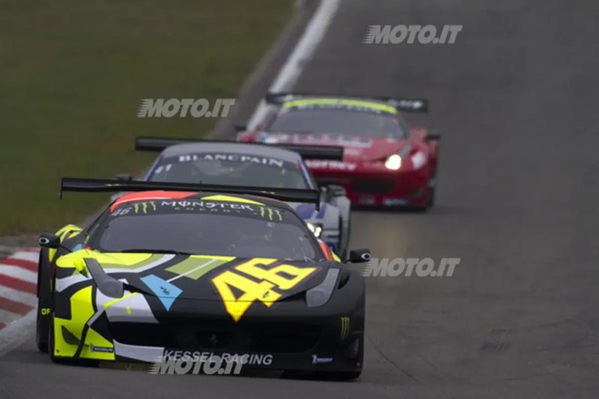 Blancpain Endurance Series: vittoria Porsche al 'Ring, Rossi 19° assoluto (7)