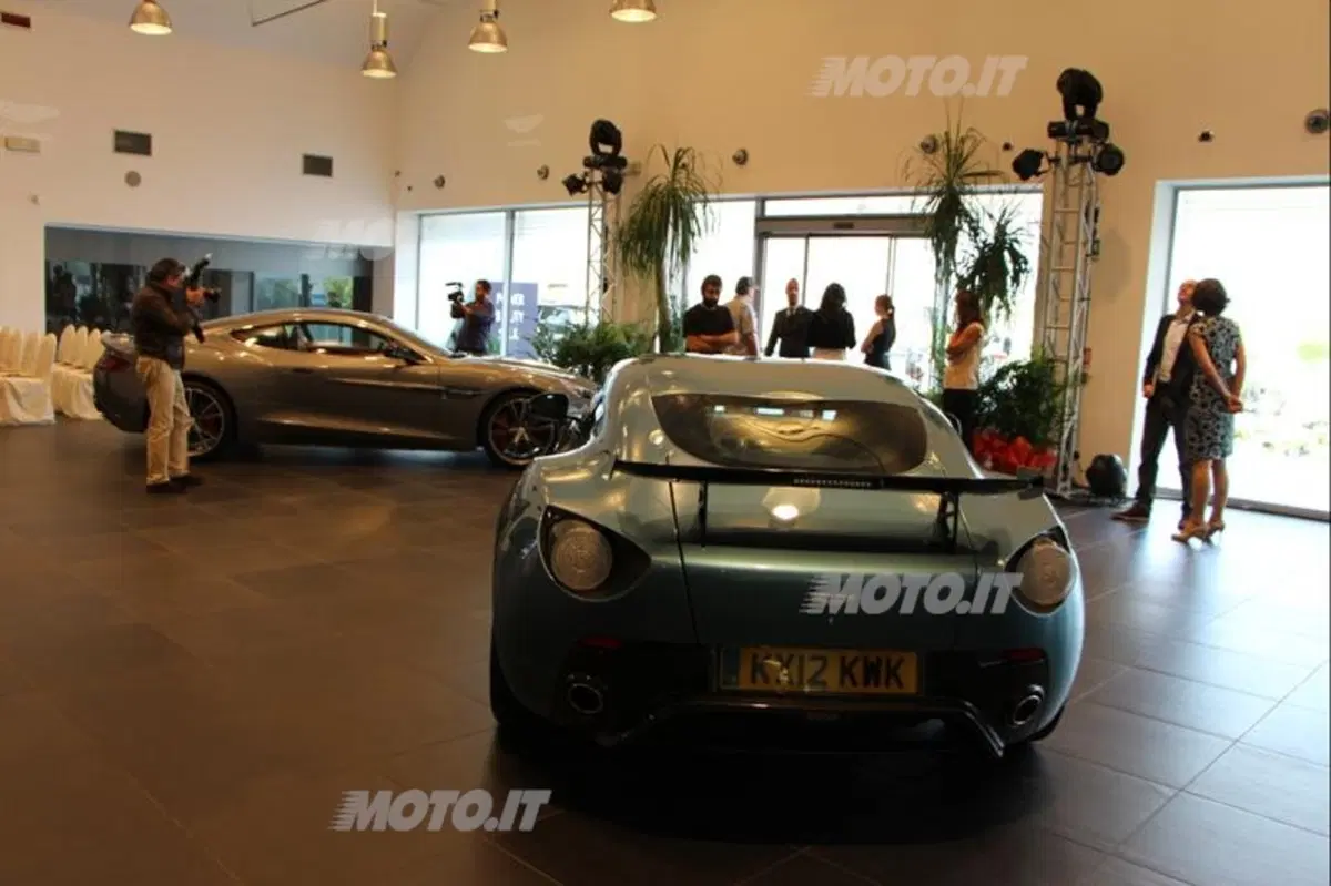 Jeffrey Scott: «Nel 2013 festeggeremo i 100 anni Aston Martin» (8)