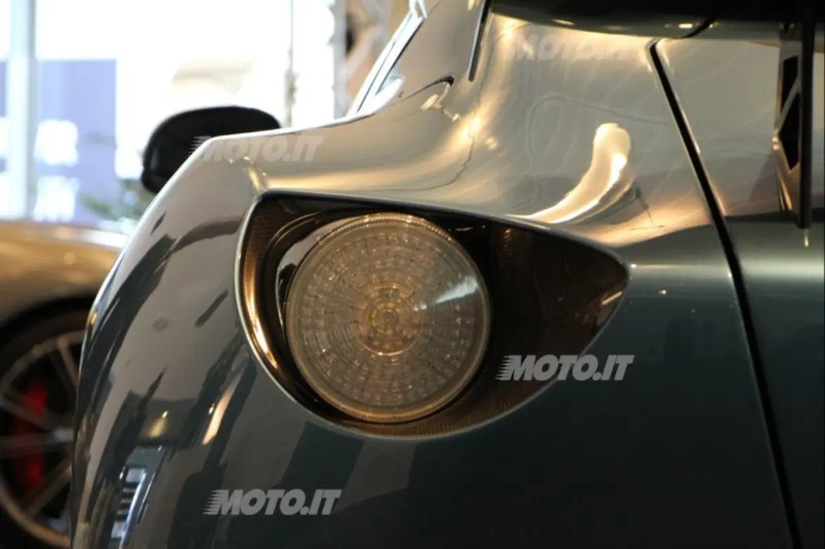 Jeffrey Scott: «Nel 2013 festeggeremo i 100 anni Aston Martin» (23)