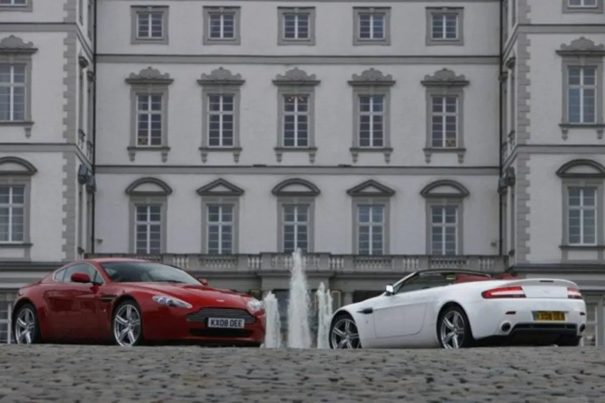 Aston Martin V8 Vantage restyling (7)