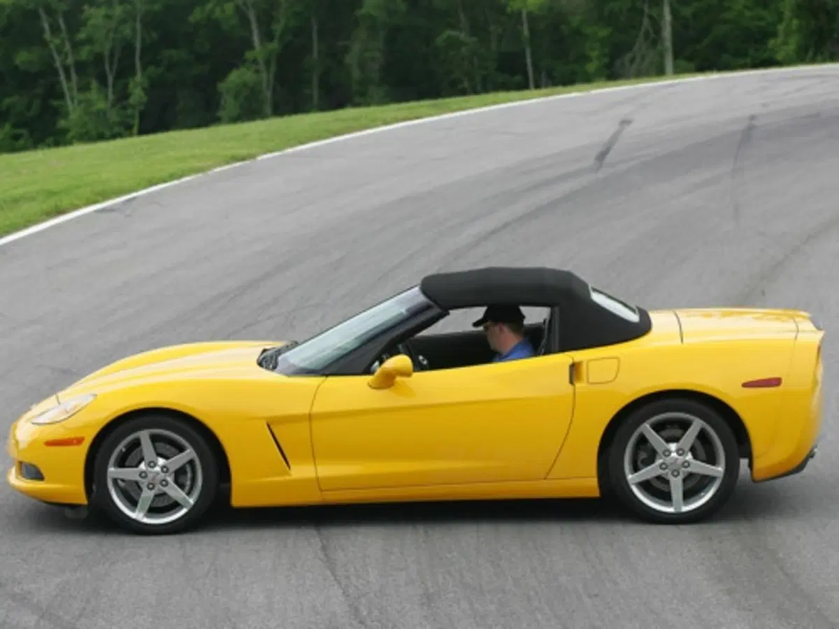 Corvette C6 Convertible (6)