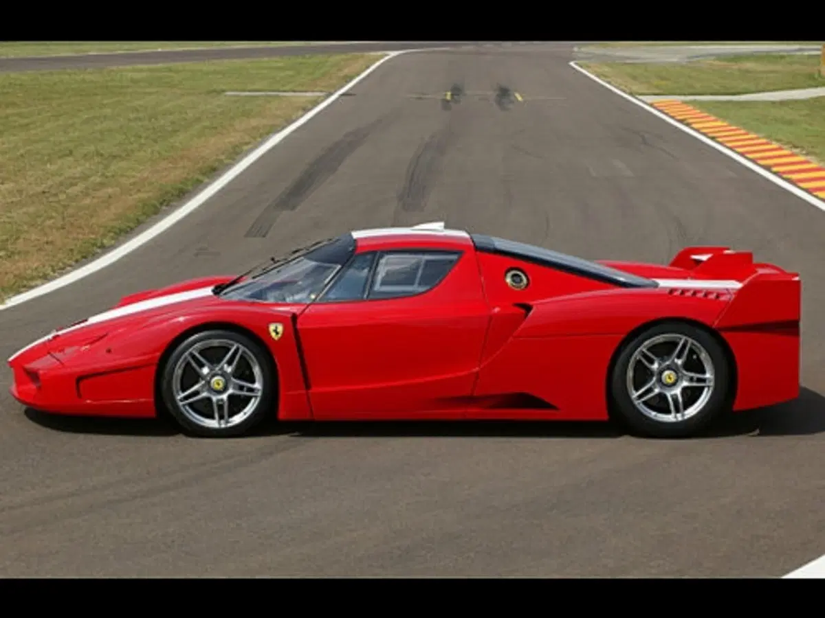 Ferrari FXX (3)