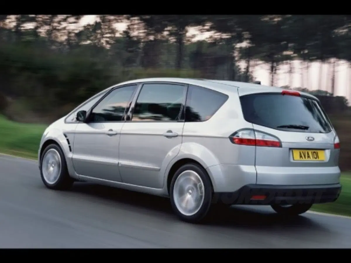 Ford S-Max (7)