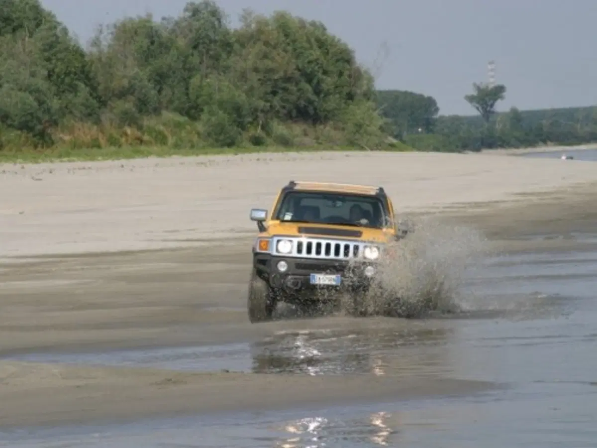 Hummer H3