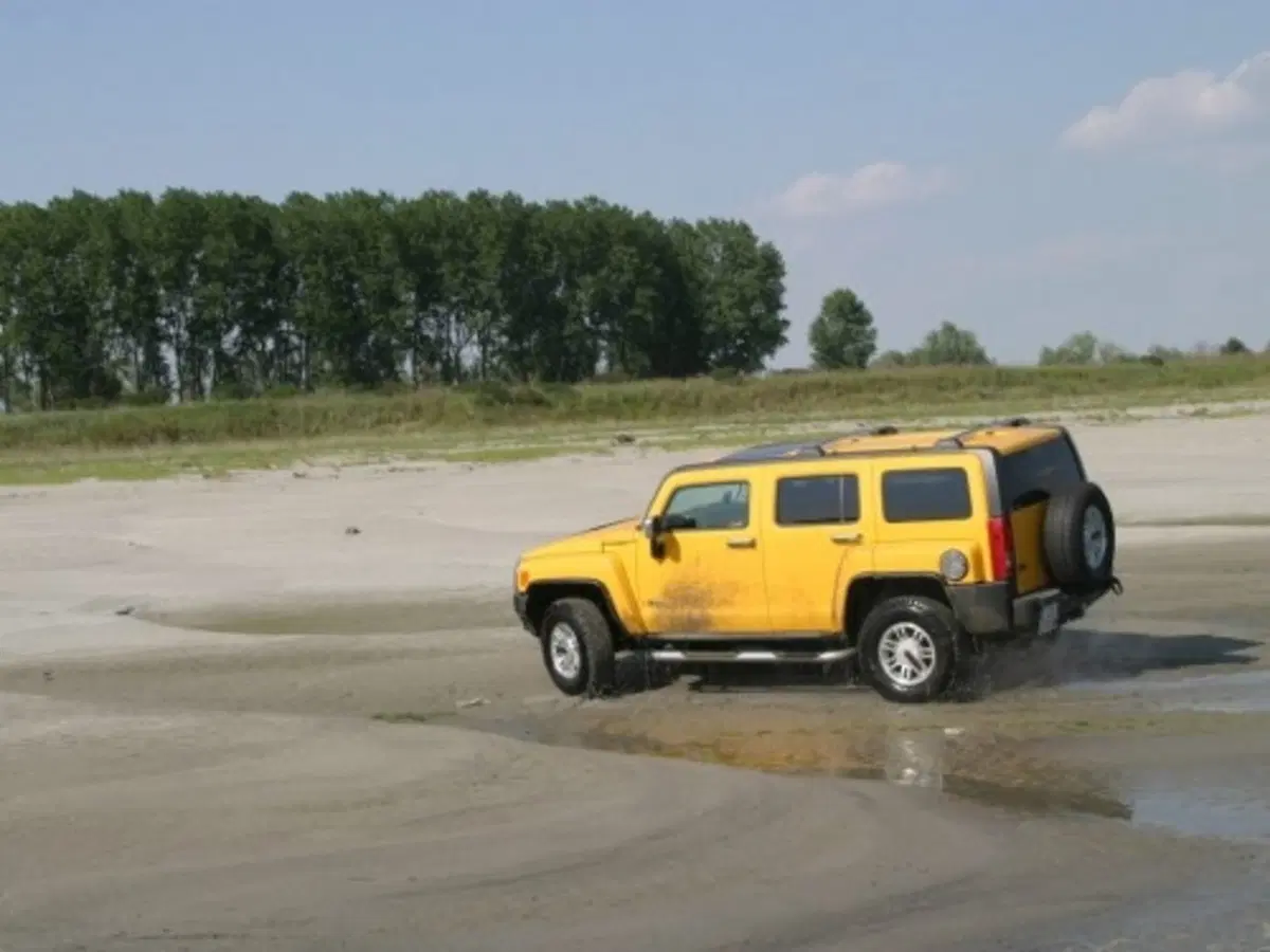 Hummer H3 (10)