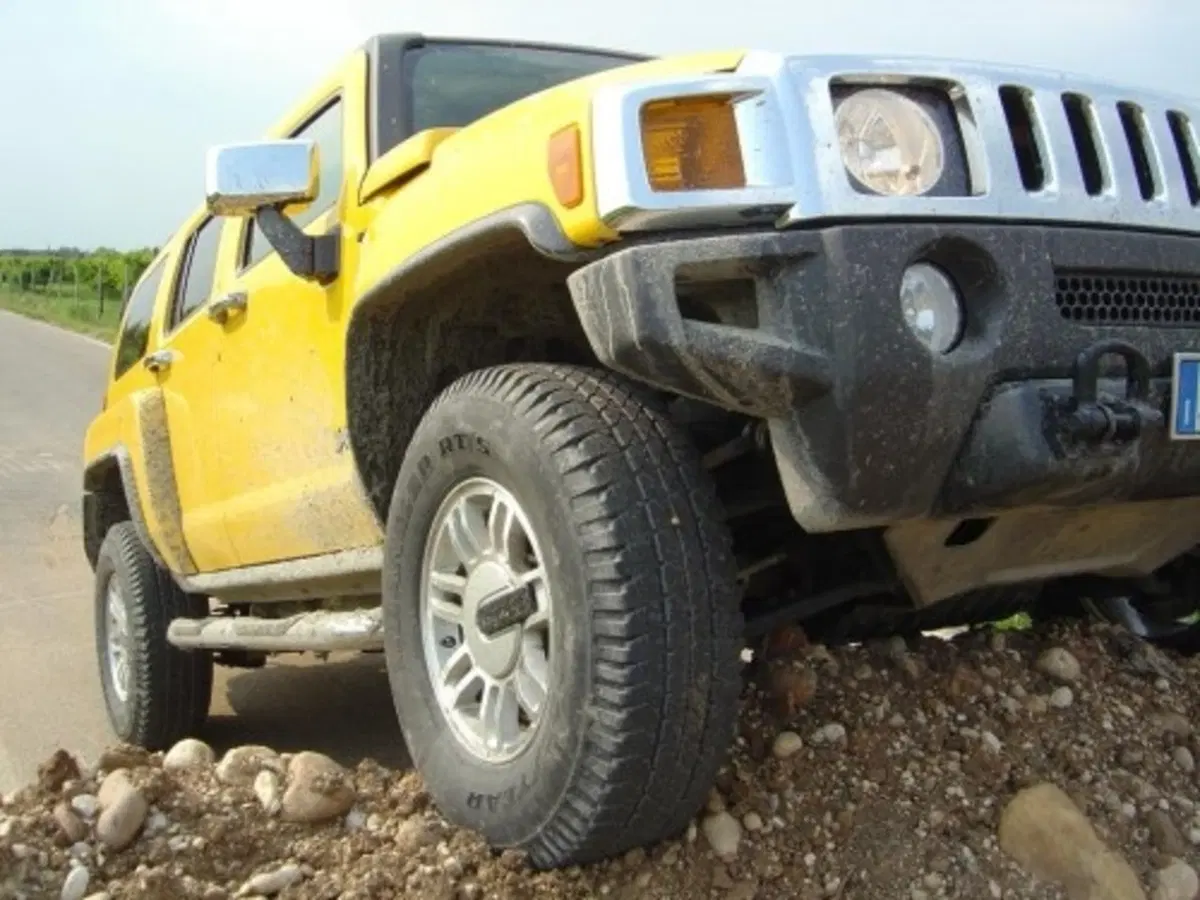Hummer H3 (13)