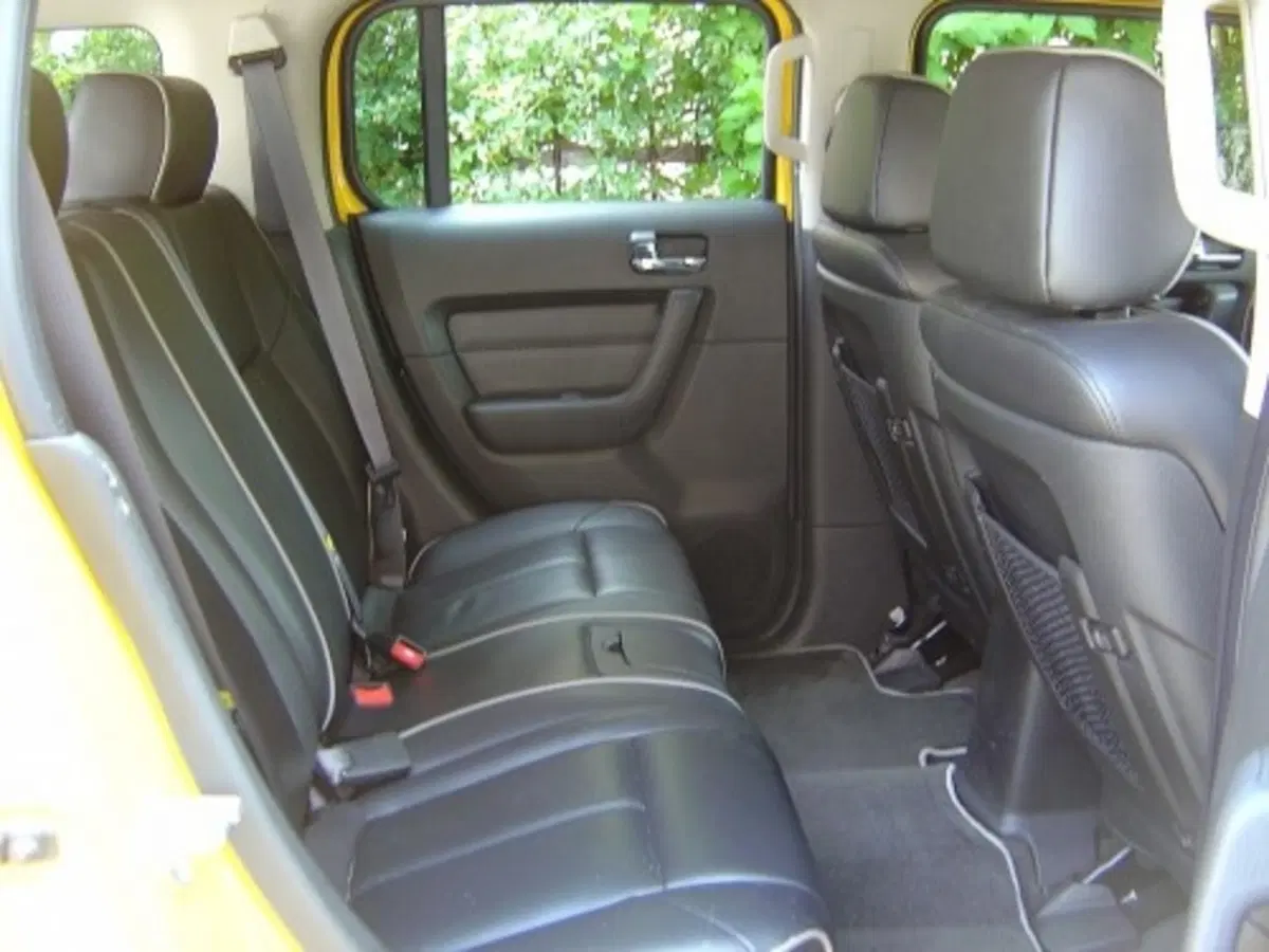 Hummer H3 (24)