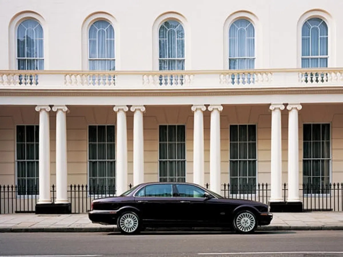 Daimler Super Eight (15)