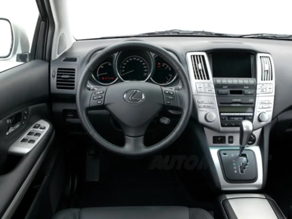 Lexus RX400h (11)