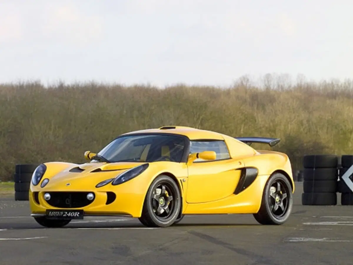 Lotus Sport Exige 240R (2)