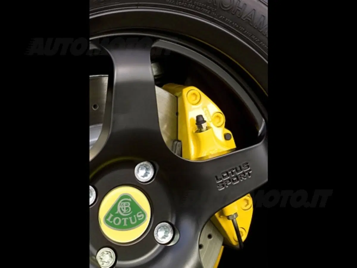 Lotus Sport Exige 240R (5)