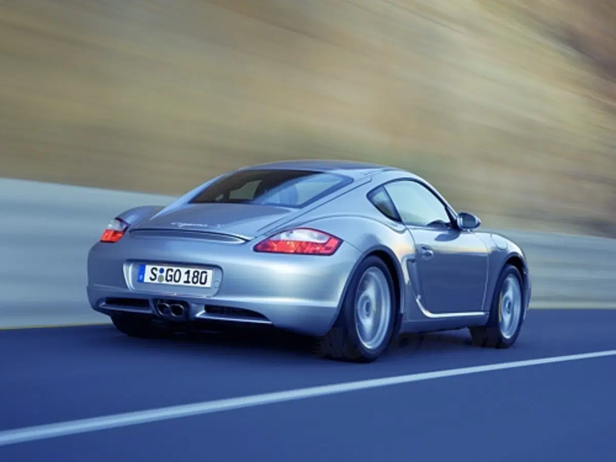 Porsche Cayman S (2)