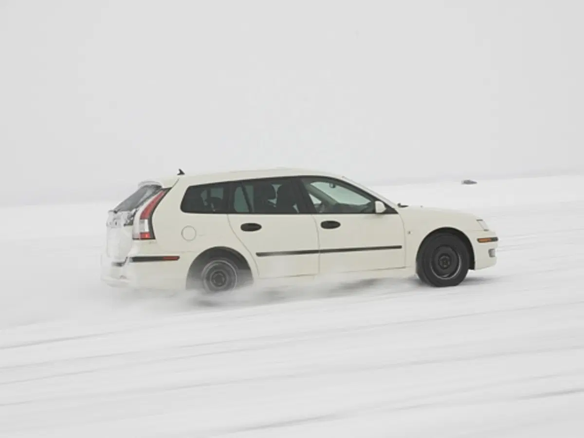 Saab 9-3 SportHatch (7)