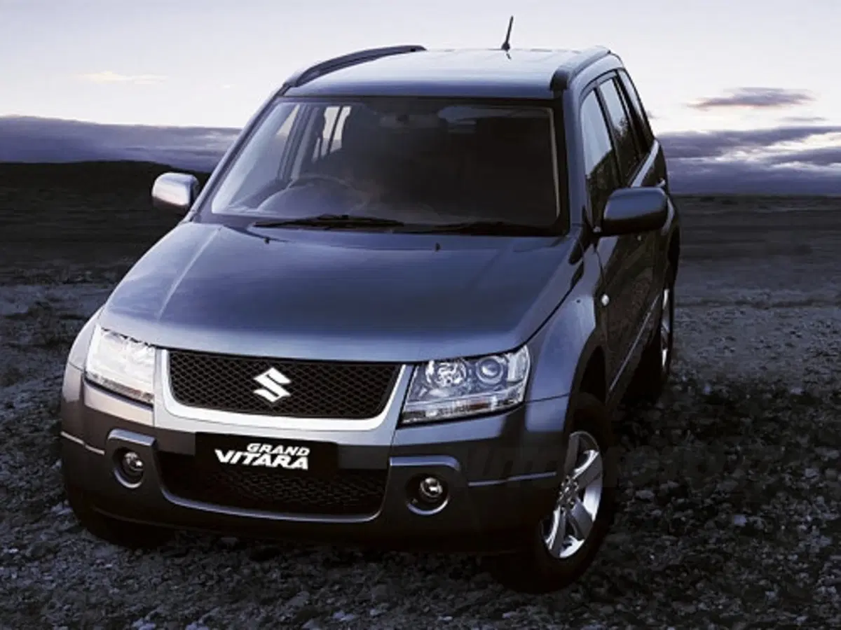 Suzuki Grand Vitara (3)