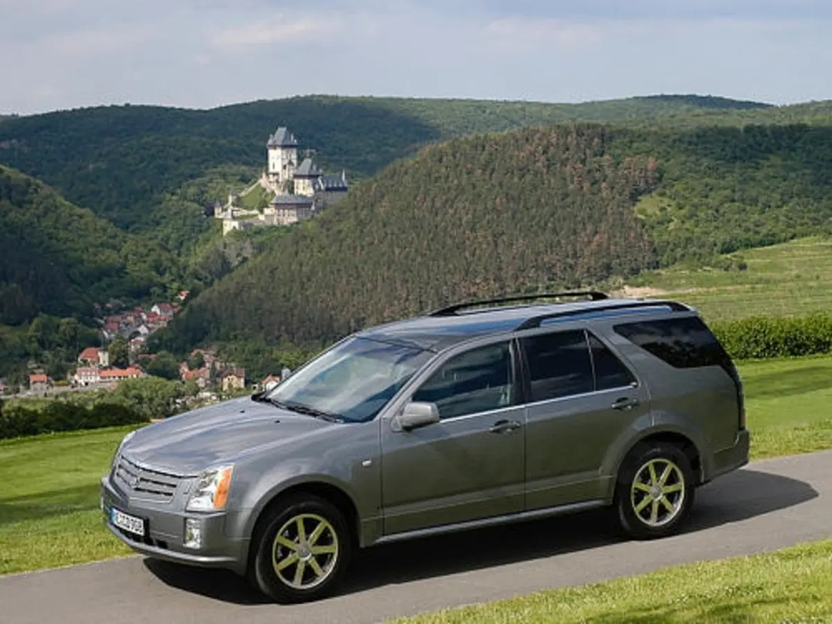 Cadillac SRX (11)
