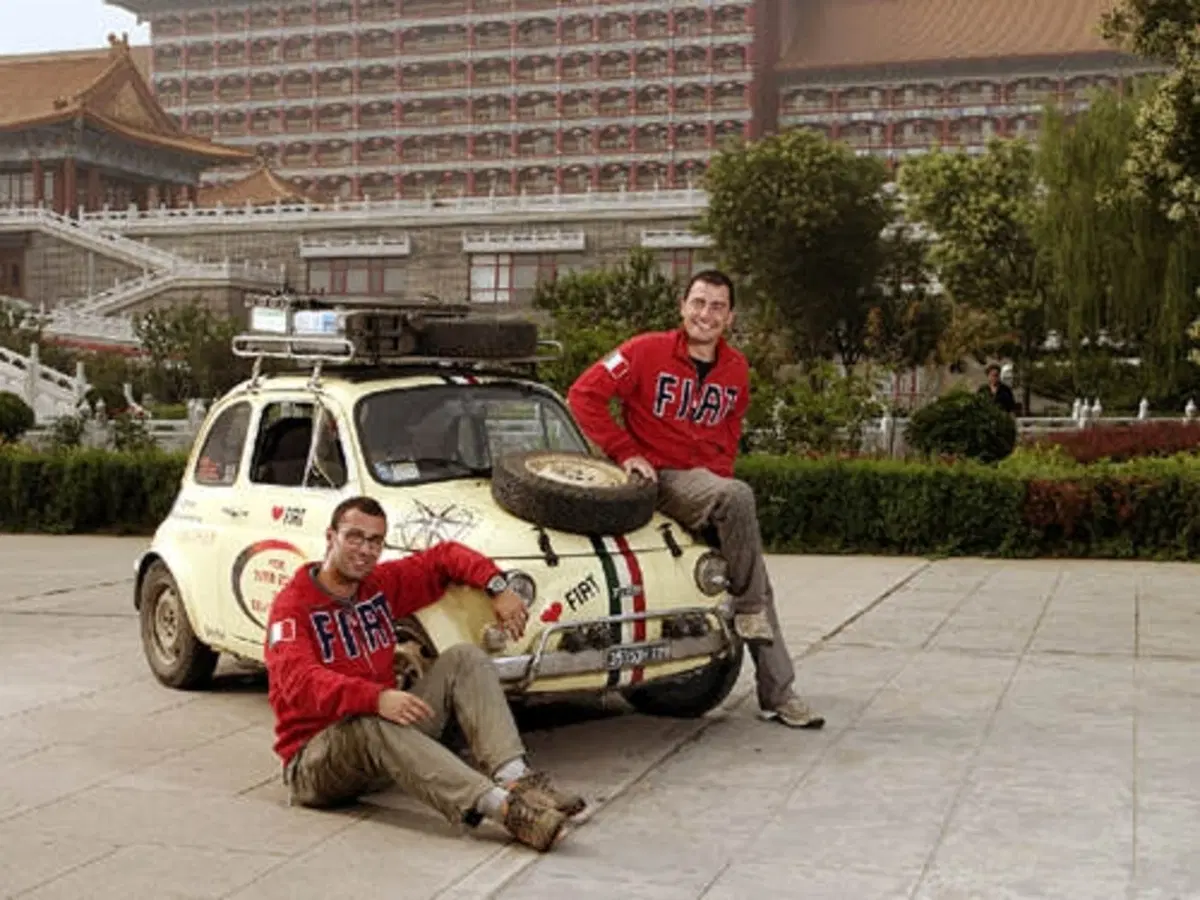 Da Torino a Pechino con una vecchia Fiat 500 (2)