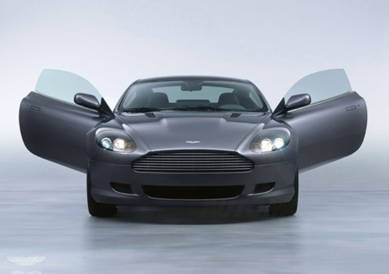 Aston Martin DB9