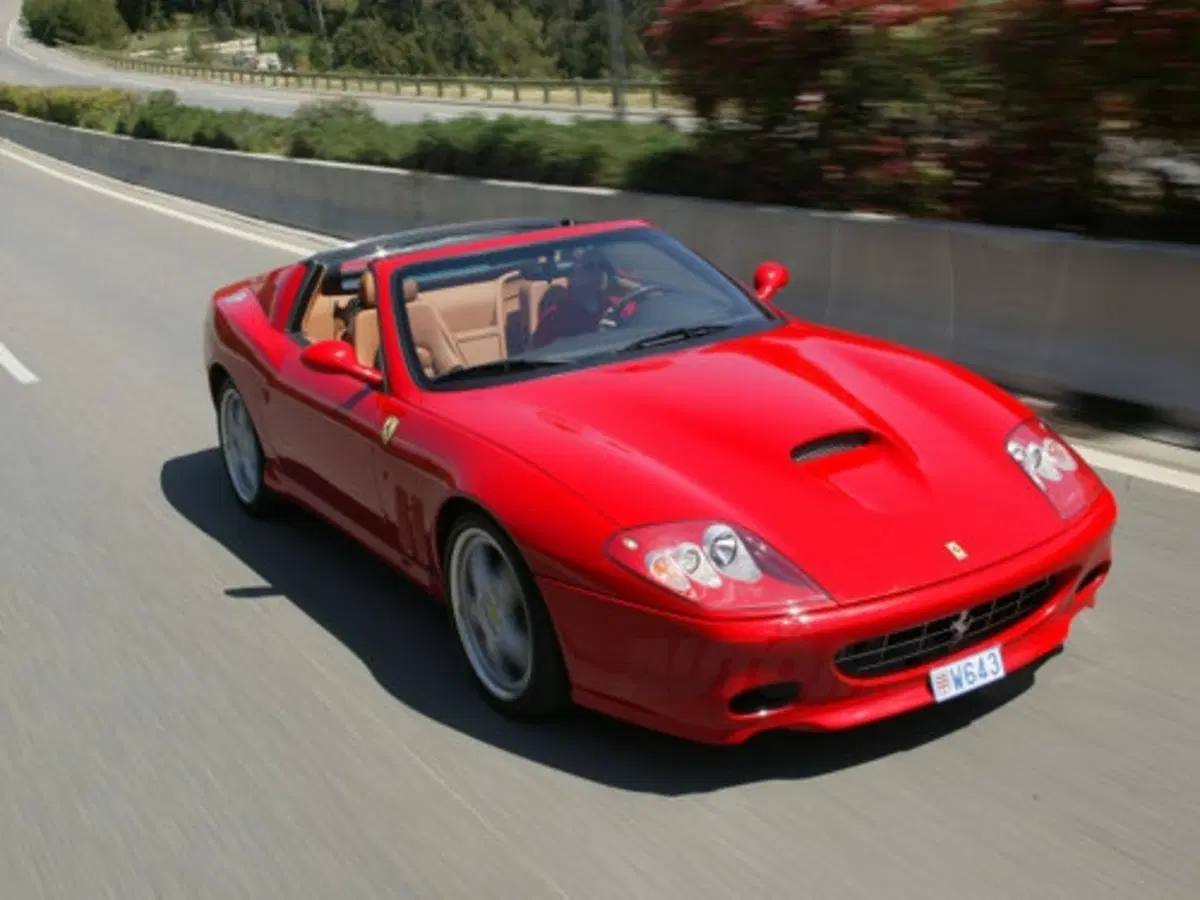 Ferrari Superamerica (6)