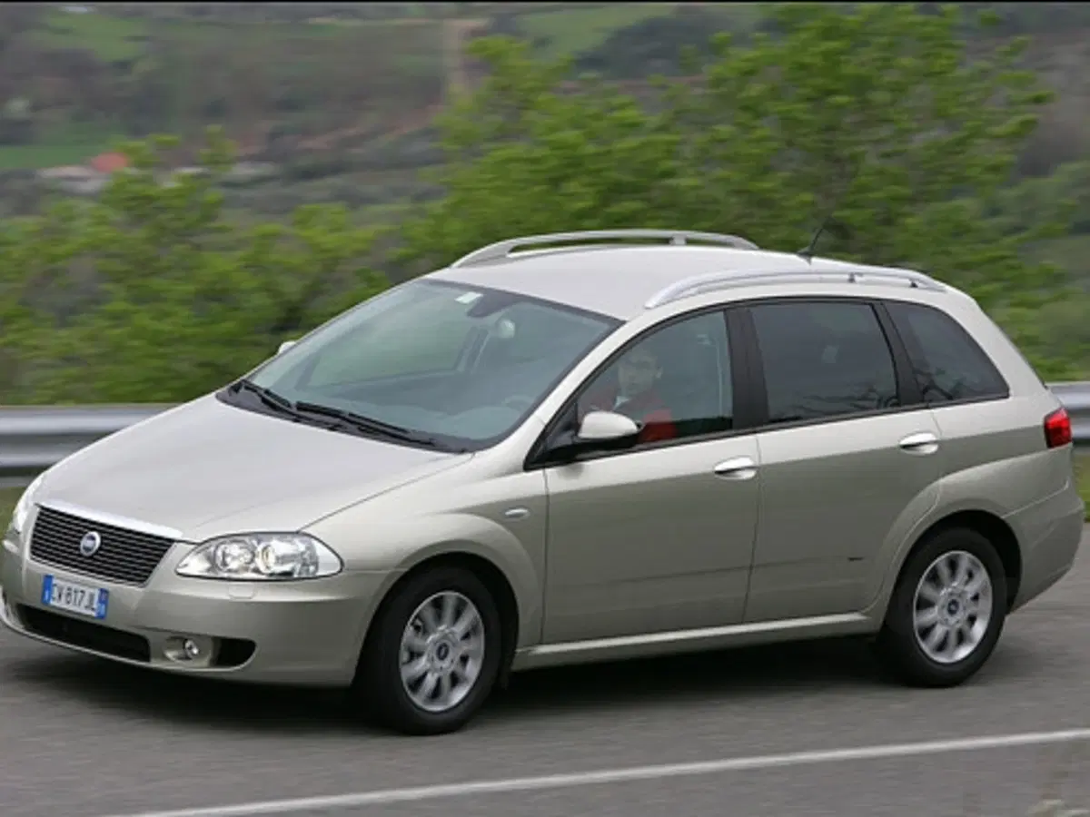 Fiat Croma (9)
