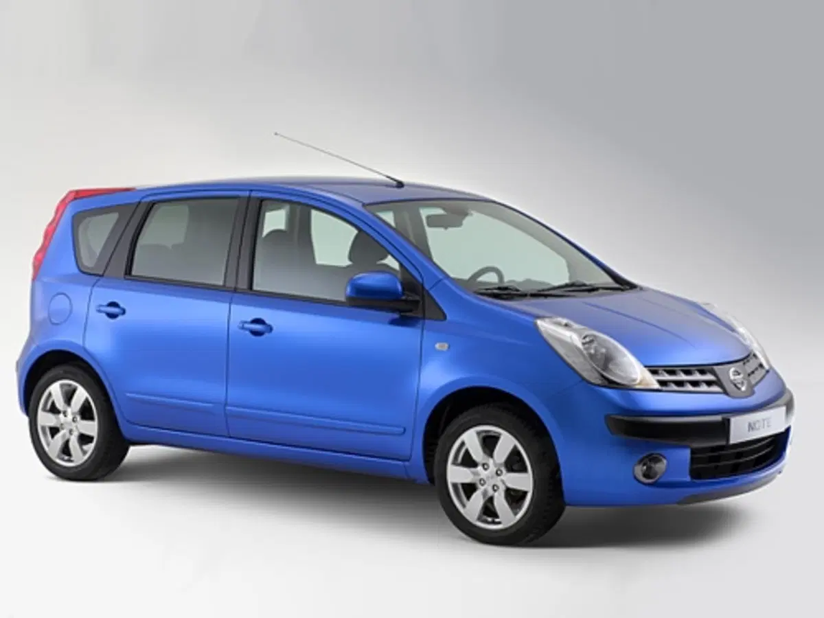 Nissan Note (5)