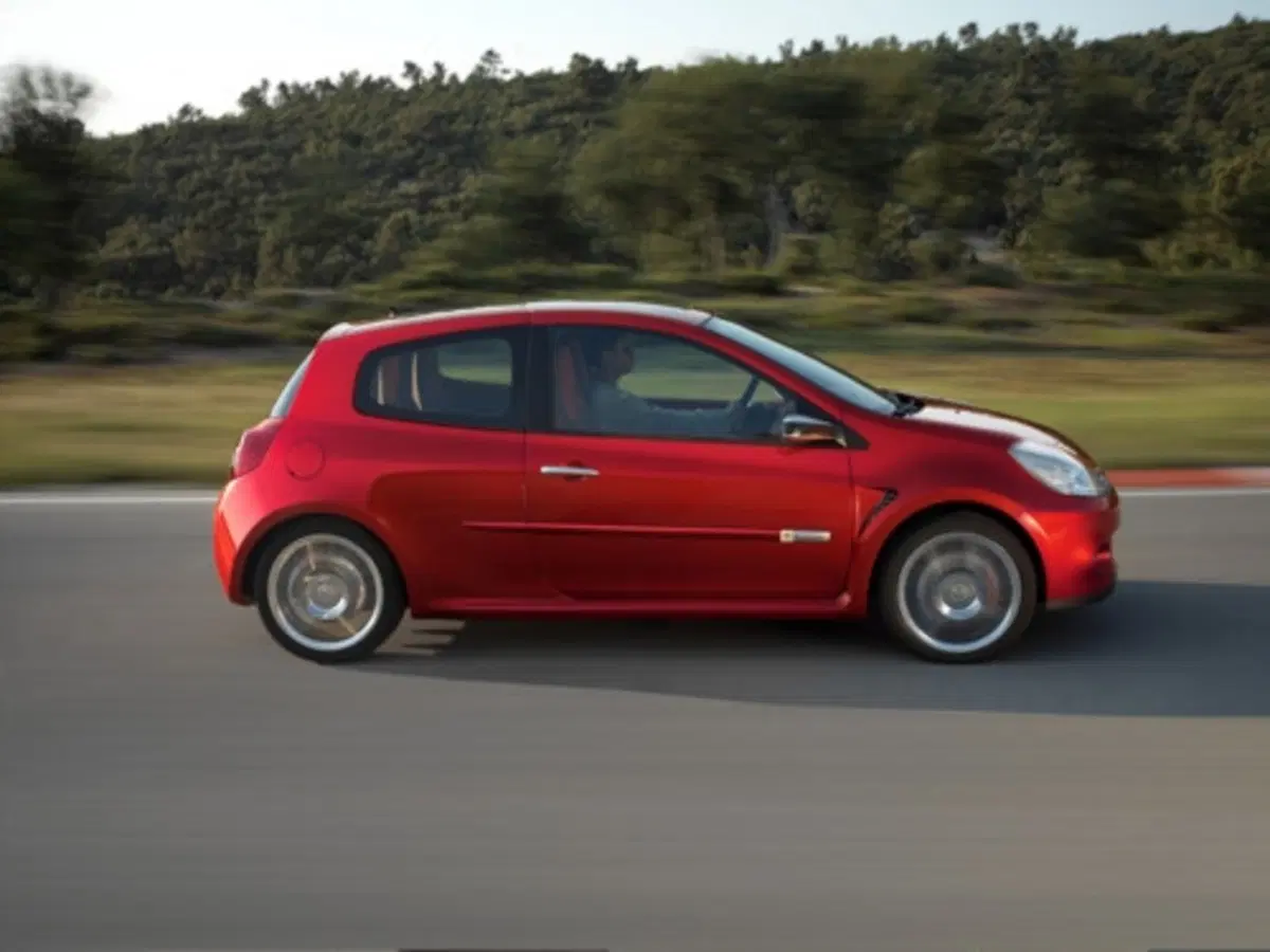 Renault Clio RS Concept (6)