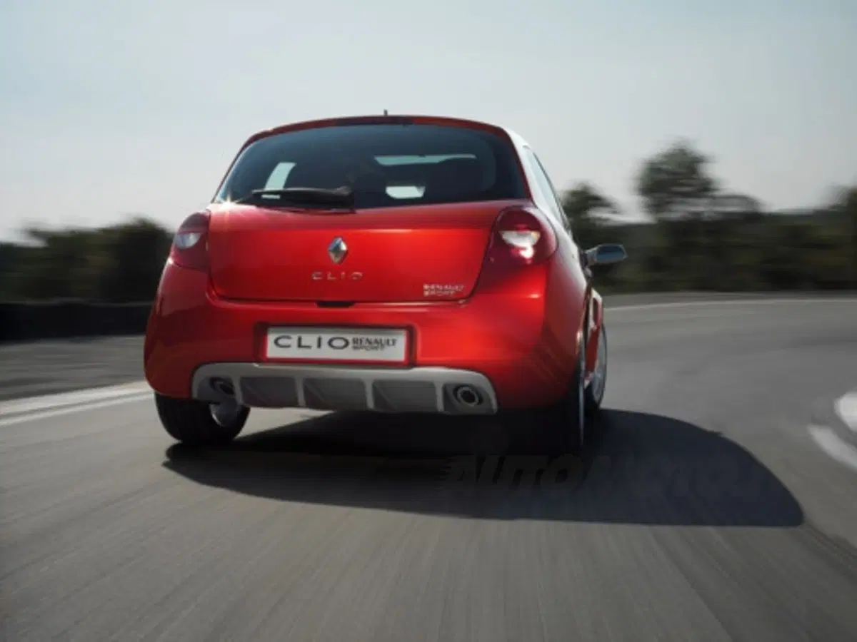 Renault Clio RS Concept (7)