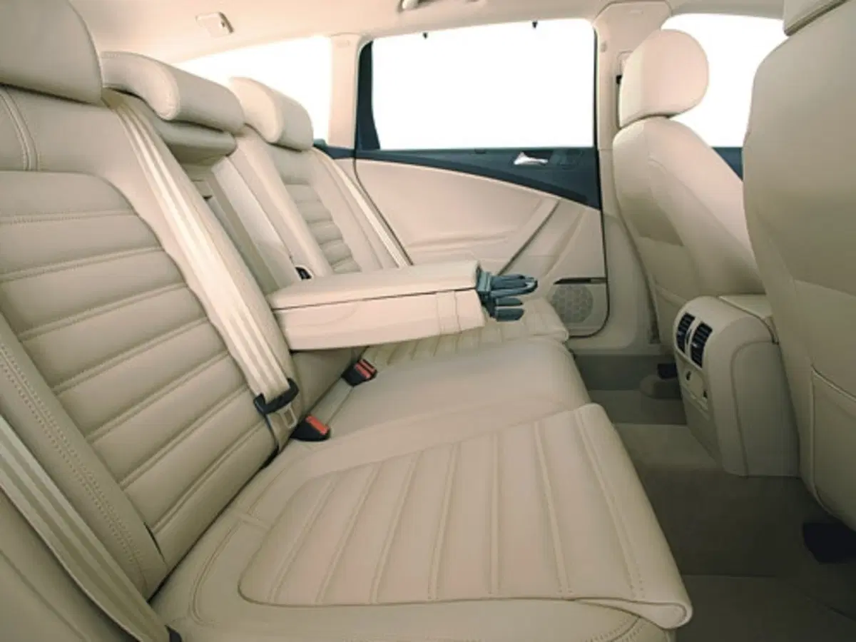 Volkswagen Passat Variant (8)