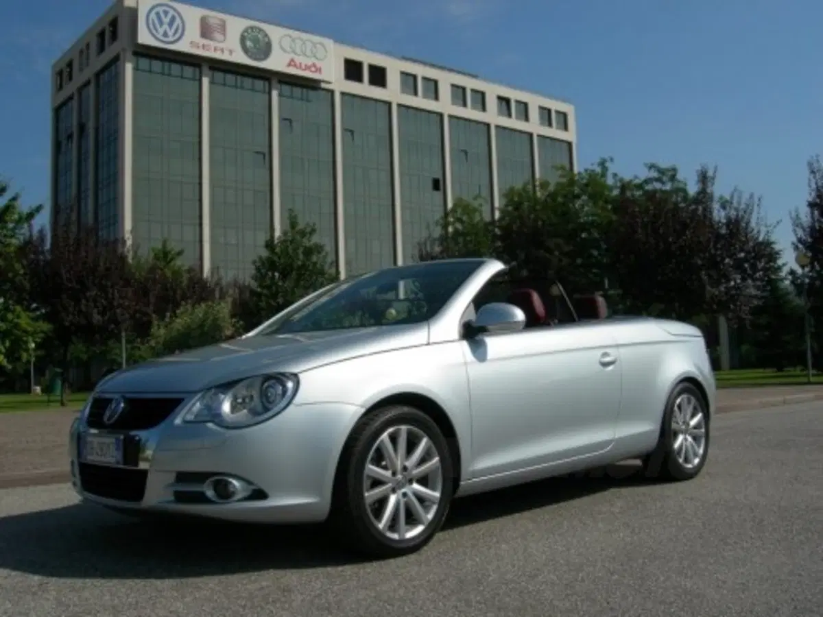 Volkswagen Eos (5)