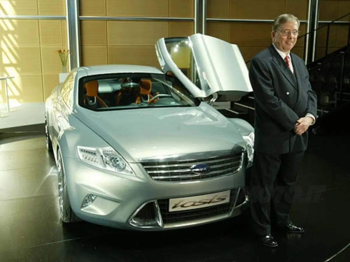 Ford Iosis (9)